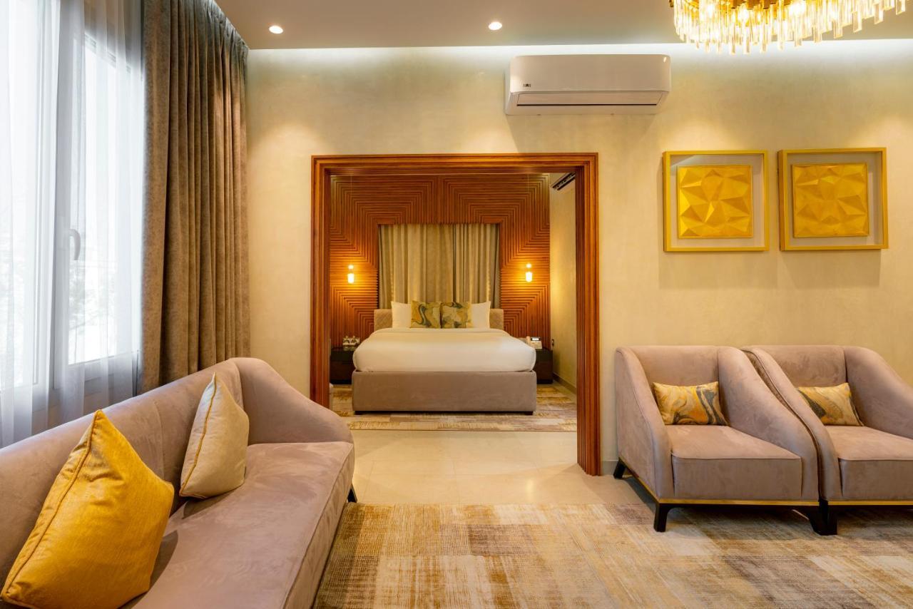 Hotel Damask