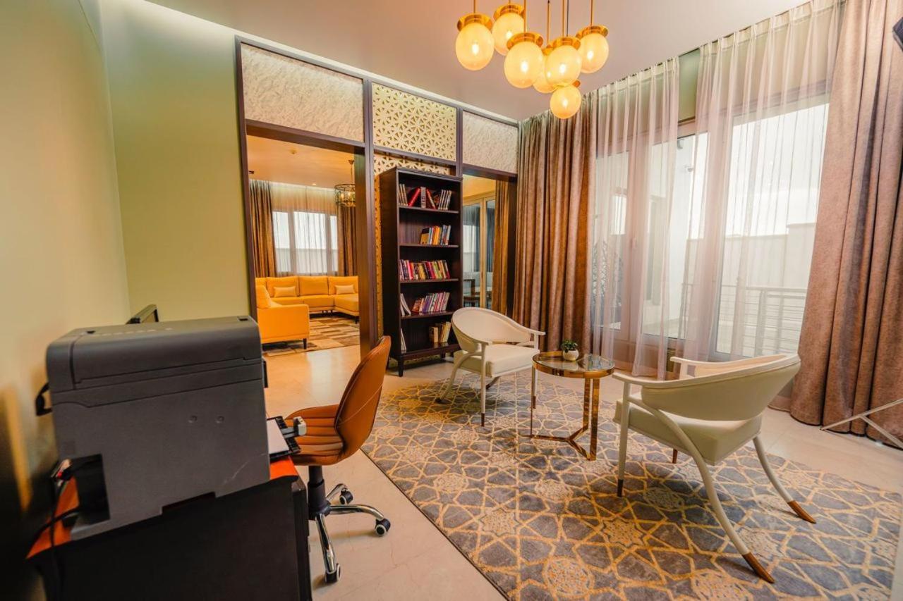 Hotel Damask